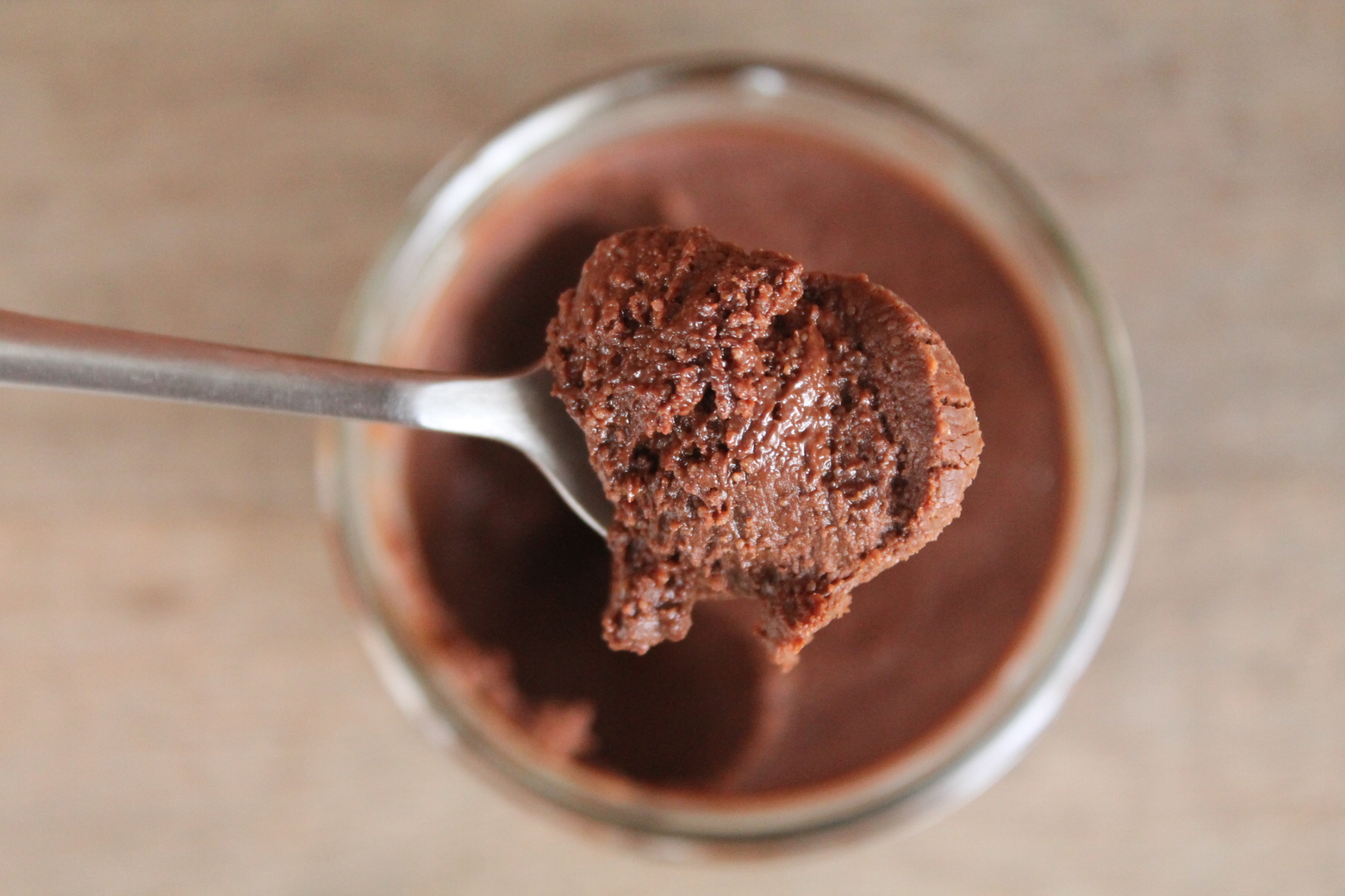 REINE ASTRID CHOCOLATIER – Pâte à tartiner chocolat noir cuillère 