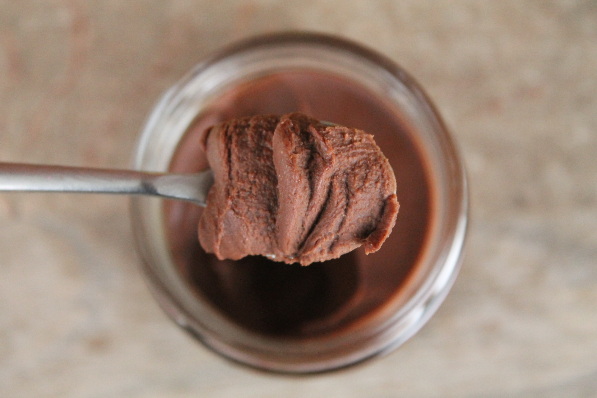 TREEGETHER® – Pâte à tartiner noisettes chocolat noir  cuillère