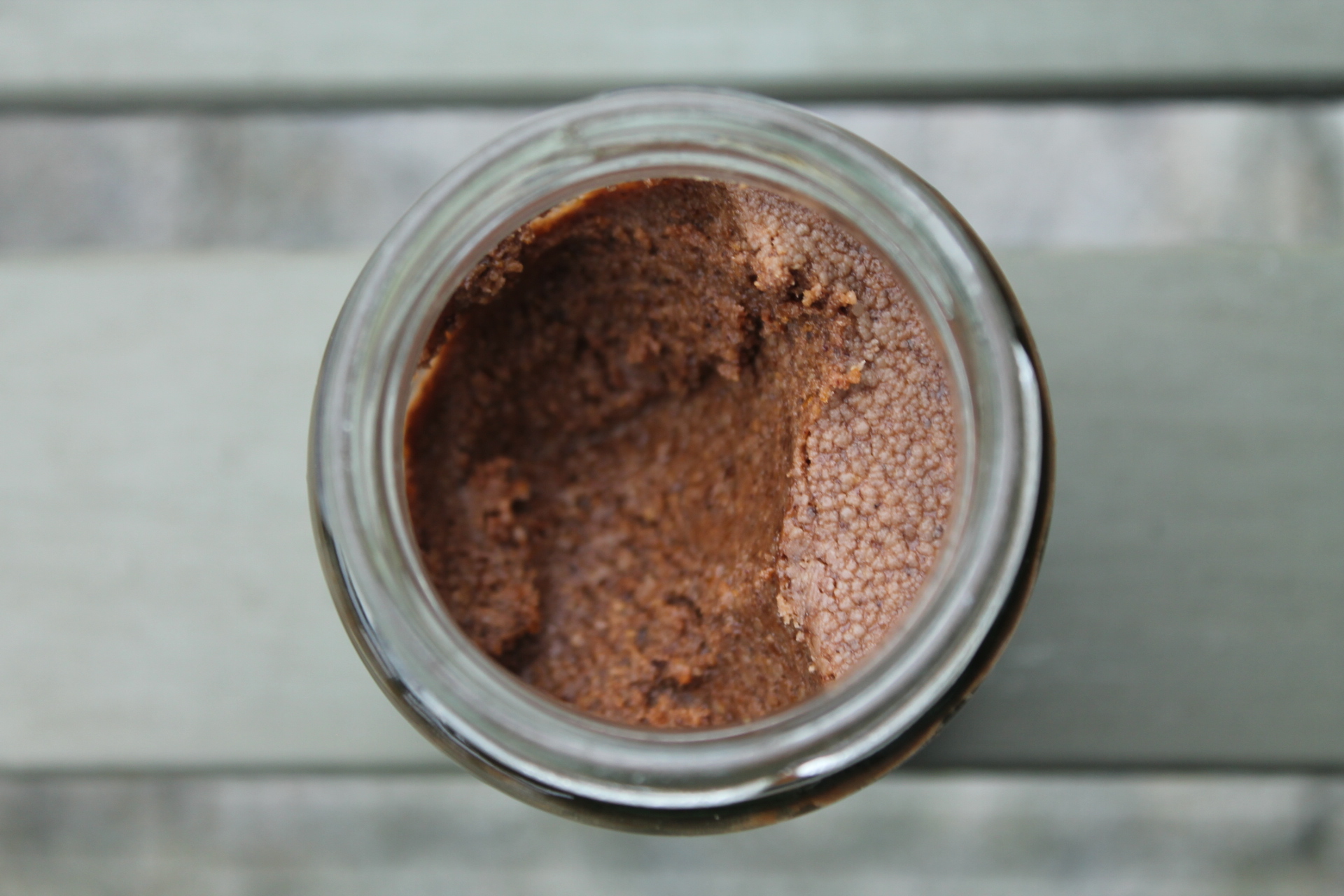 BARRELLE GLACERIE CHOCOLATERIE – Création à tartiner « Grains de noisettes »  texture 