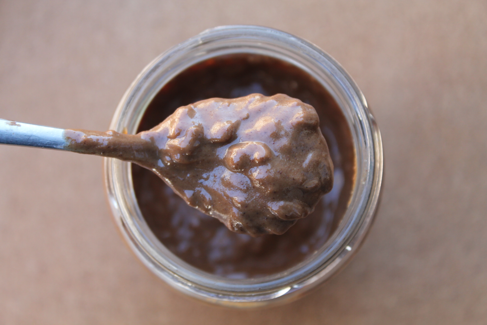 CHOCOLATERIE DE BOURGOGNE® –  L’escargot à tartiner Praliné lait liquéfié