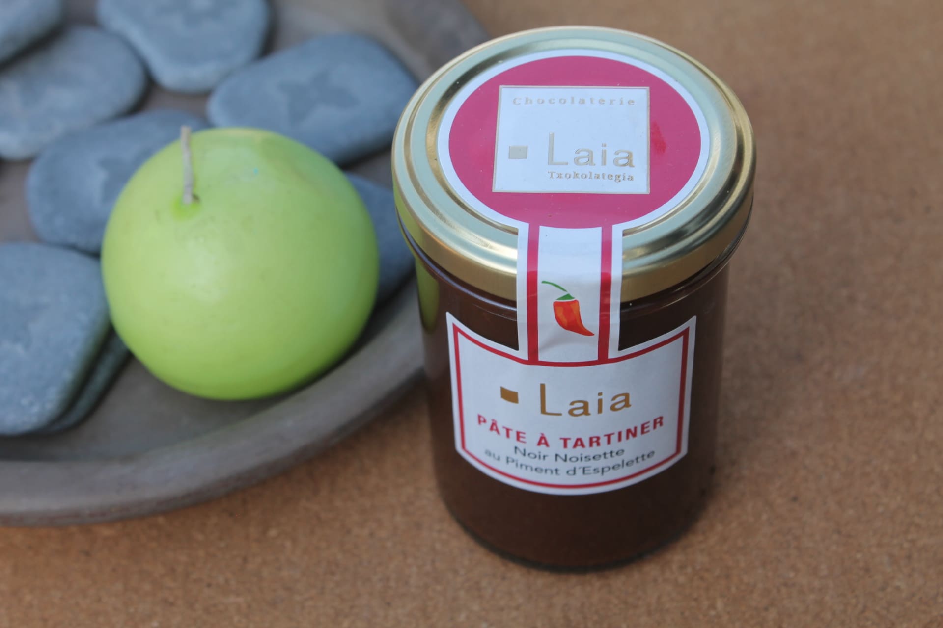 CHOCOLATERIE LAIA – Pâte à tartiner Noir Noisette -Piment d’Espelette 