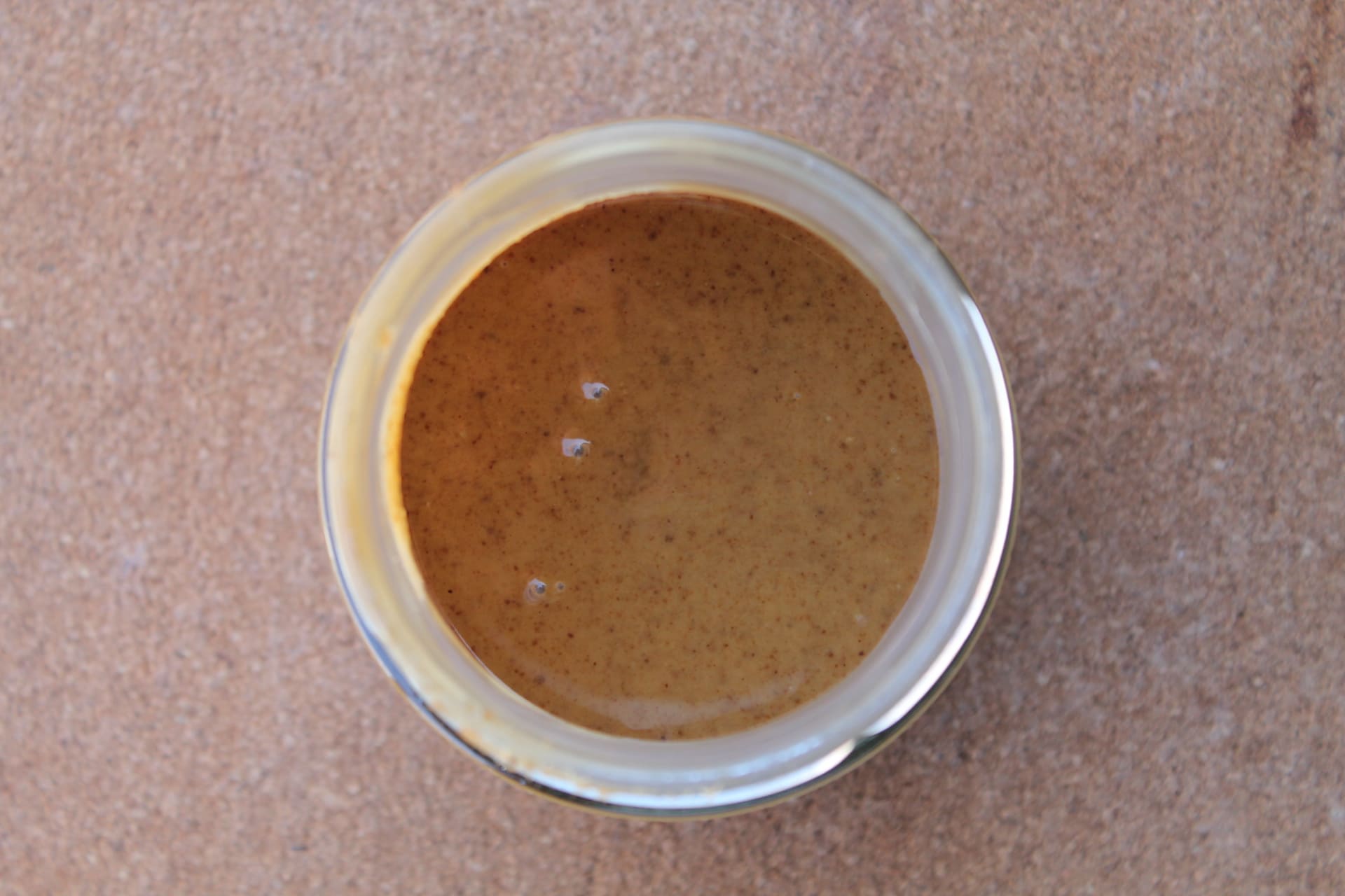 LA GRINIATEE – Praliné au noix texture 