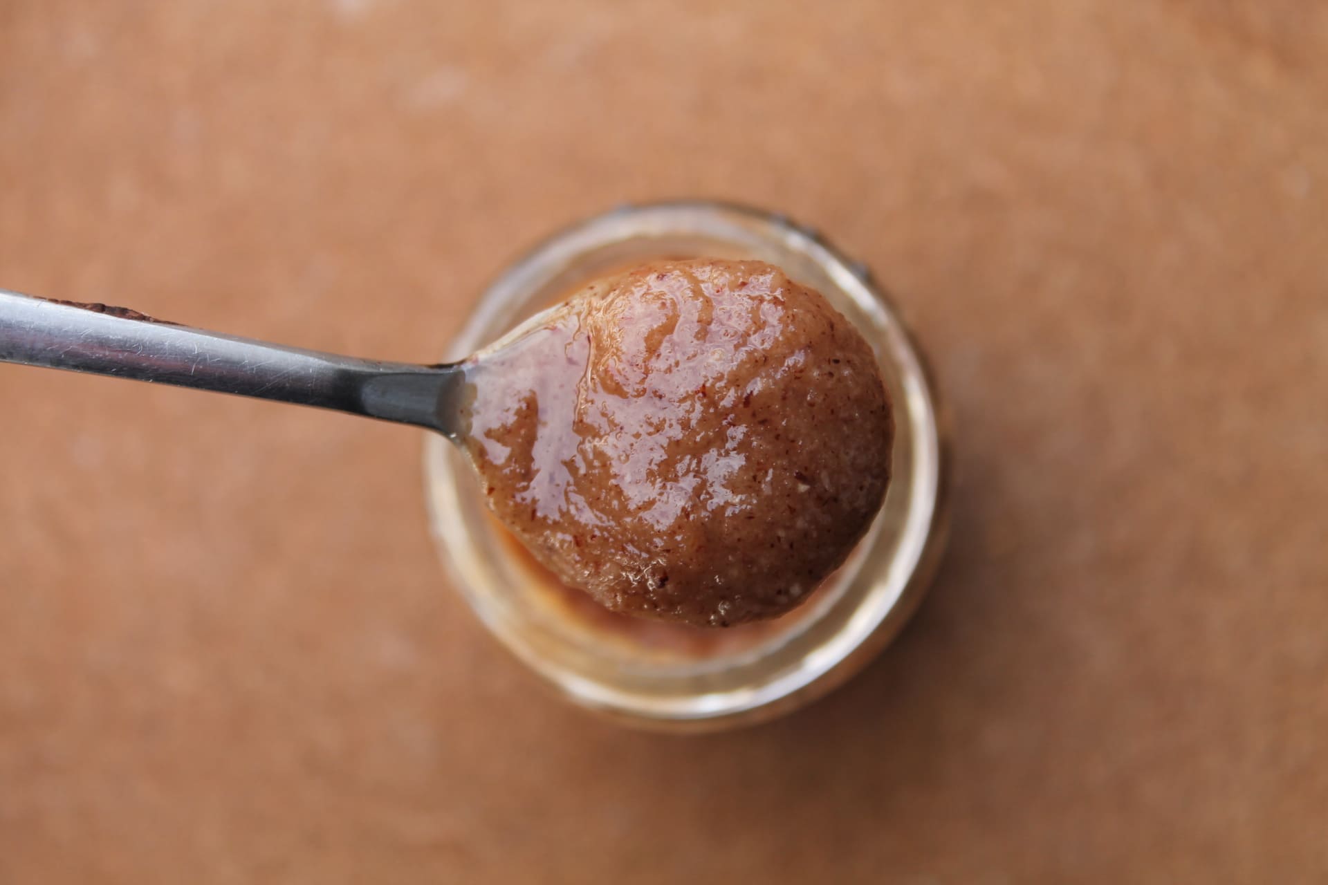 LA NOISETTE BASQUE – Délice Miel Noisette cuillère 