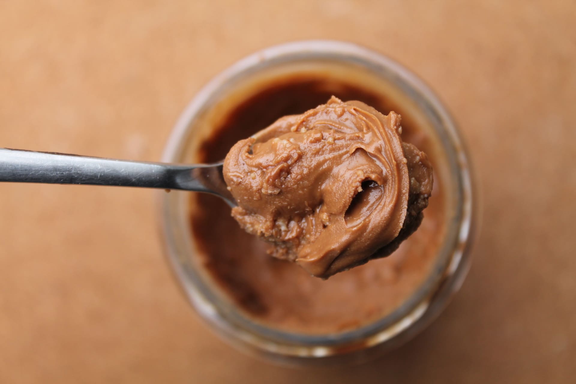 MON CHOCO ARTISAN – Pâte à tartiner Noix de Cajou cuillère