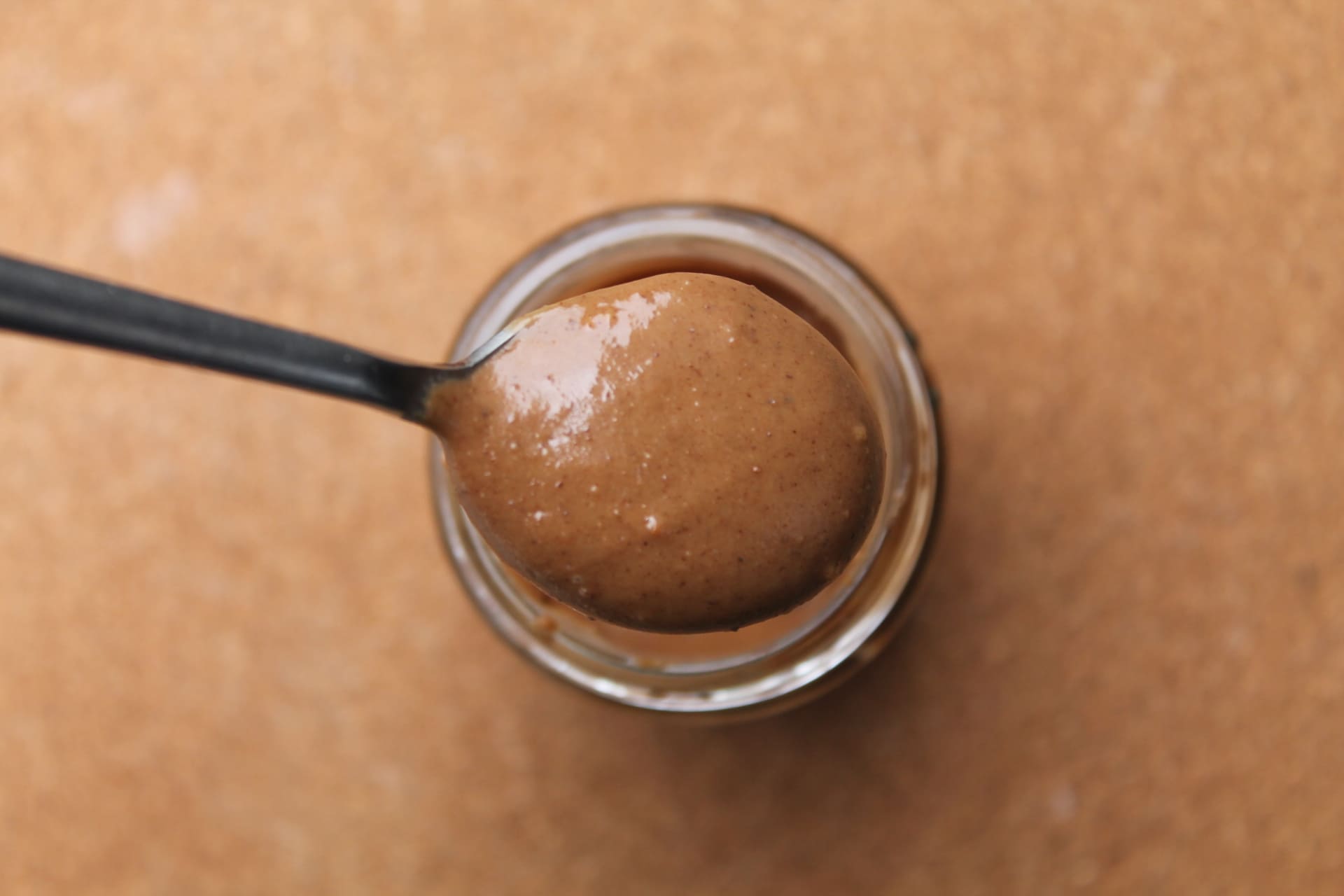 EMILE NOEL – Purée de noisettes bio cuillère