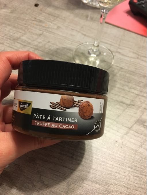 IVORIA - Pâte à tartiner truffe au cacao (Intermarché)