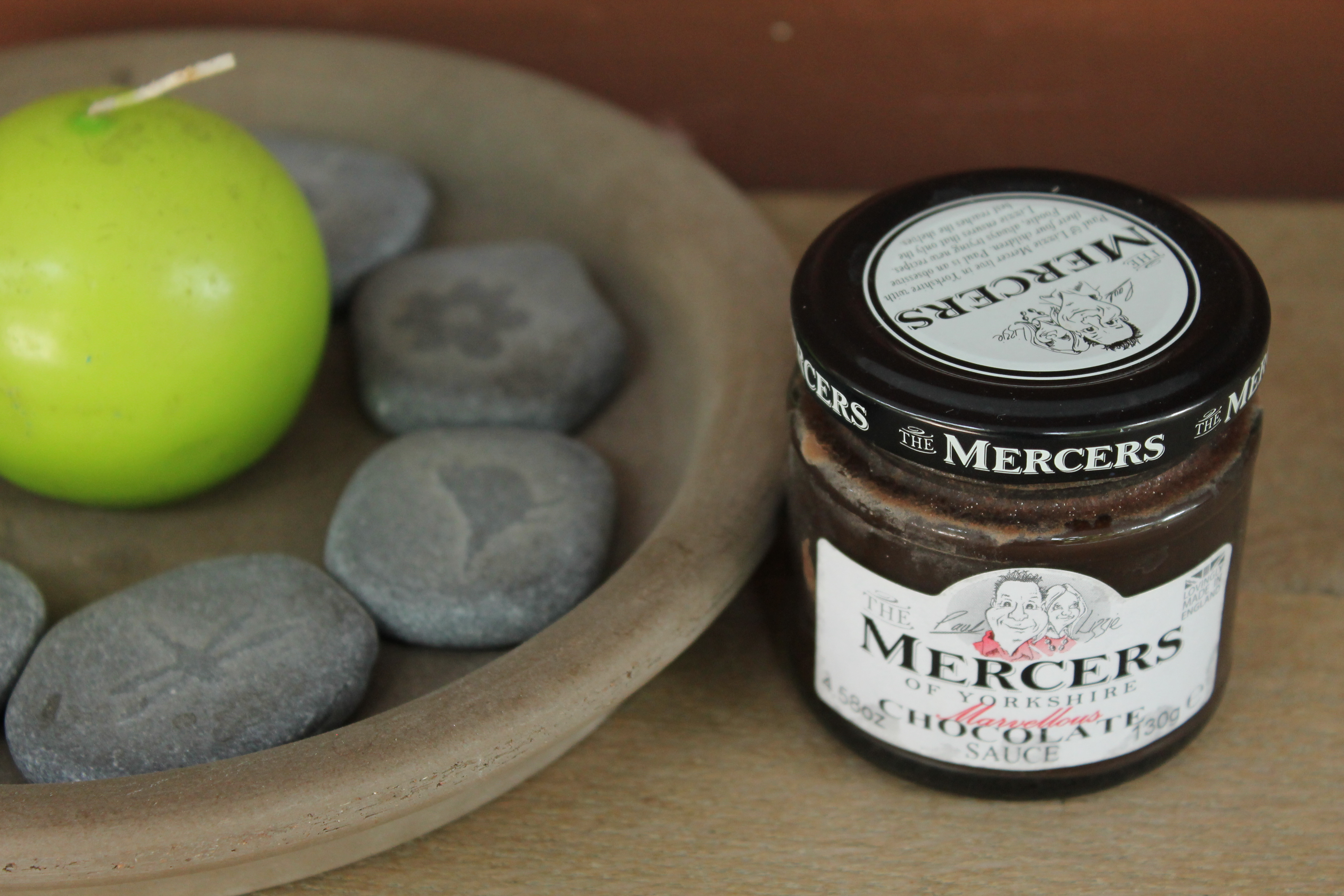THE MERCERS OF YORKSHIRE - Chocolate sauce 