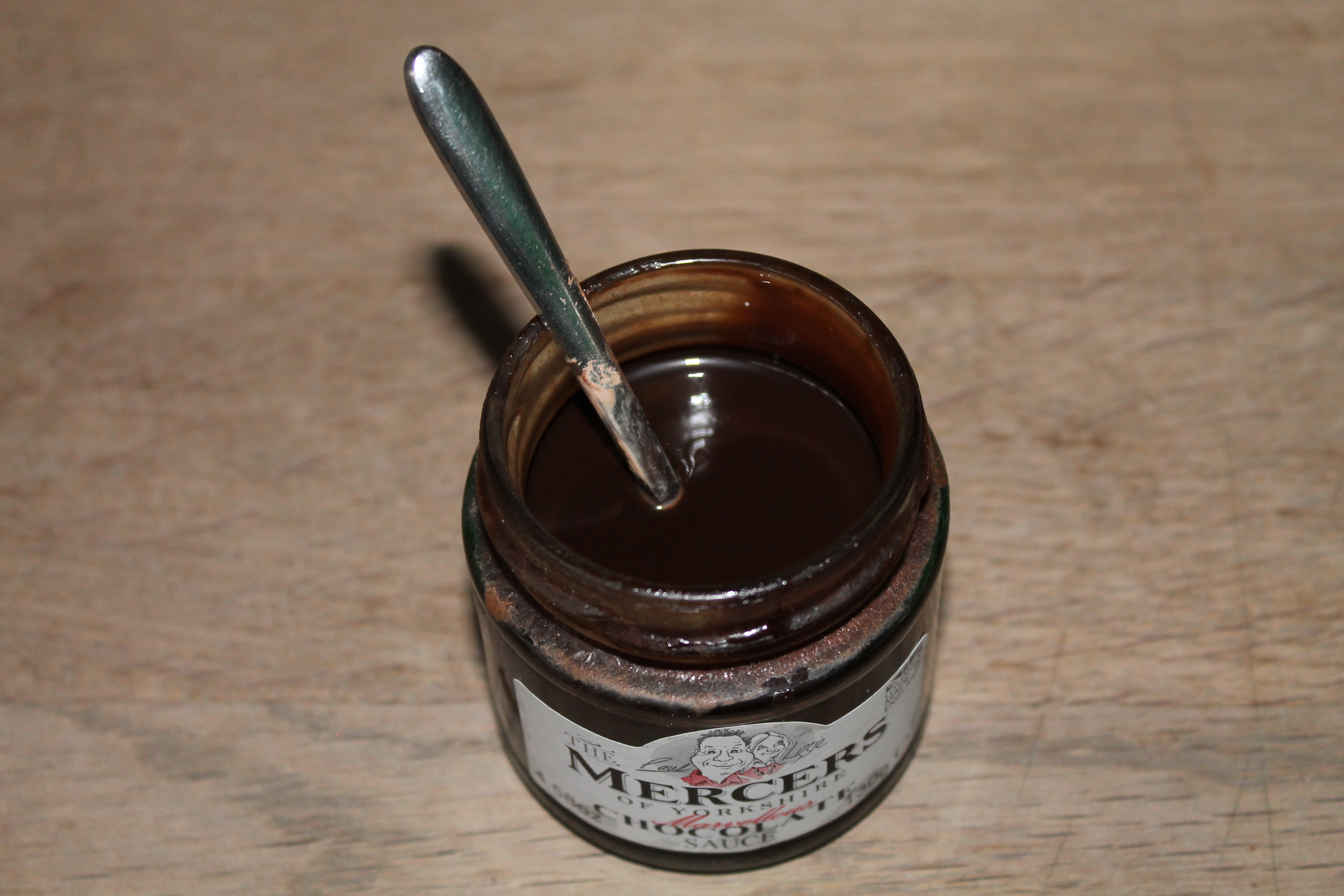 THE MERCERS OF YORKSHIRE - Chocolate sauce (texture)