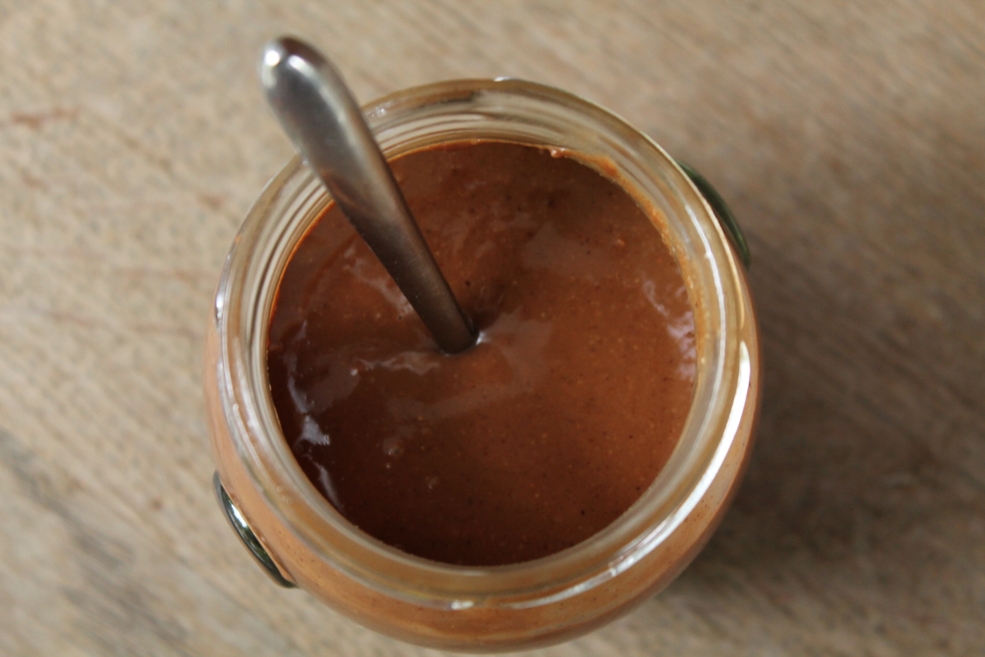 LE CASSE-NOISETTES - crème de noisettes et chocolat  texture