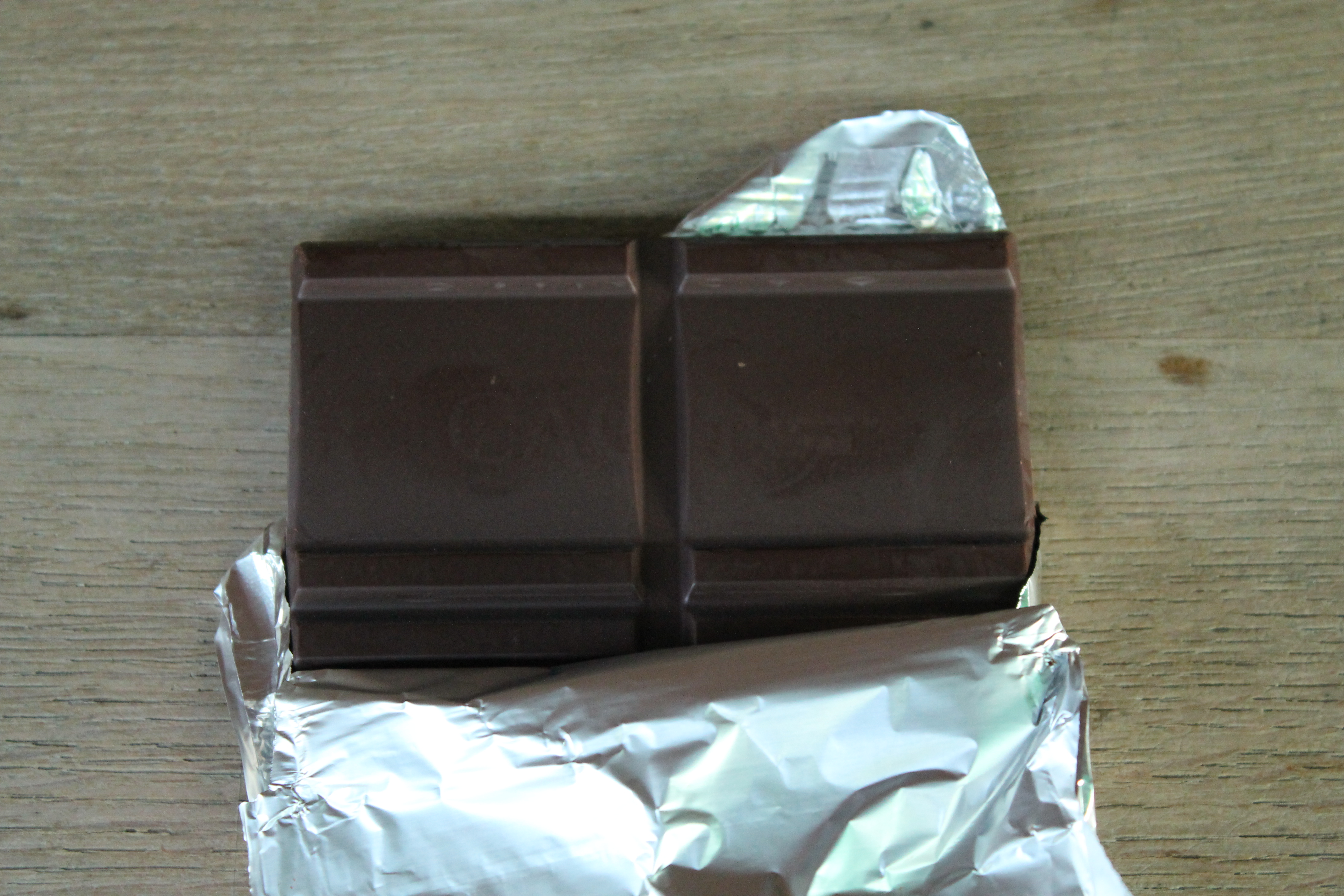 CACHET - chocolat noir 85 % bio (une barre)