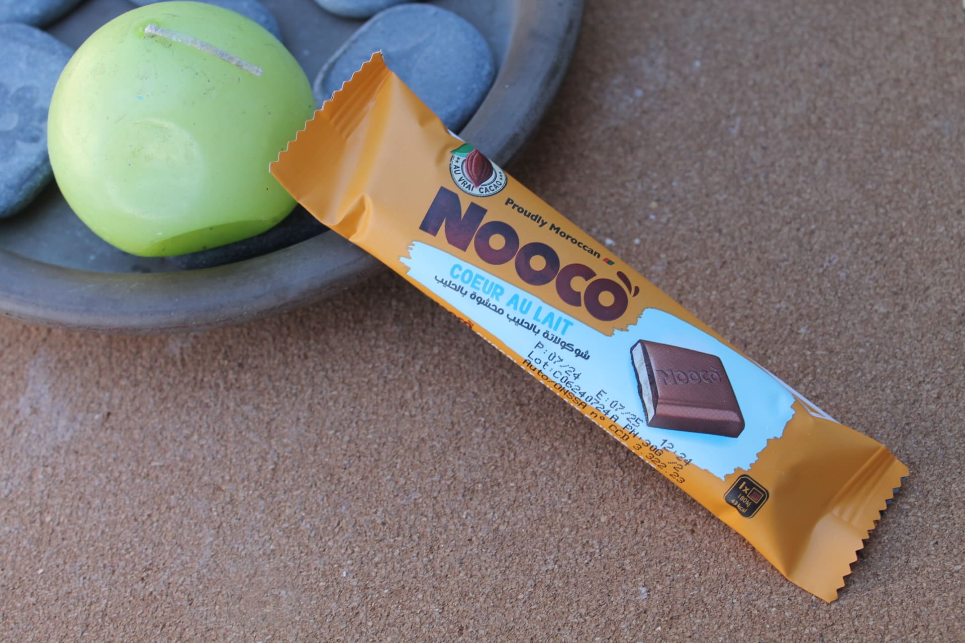 NOOCO - Barre chocolat coeur de lait 