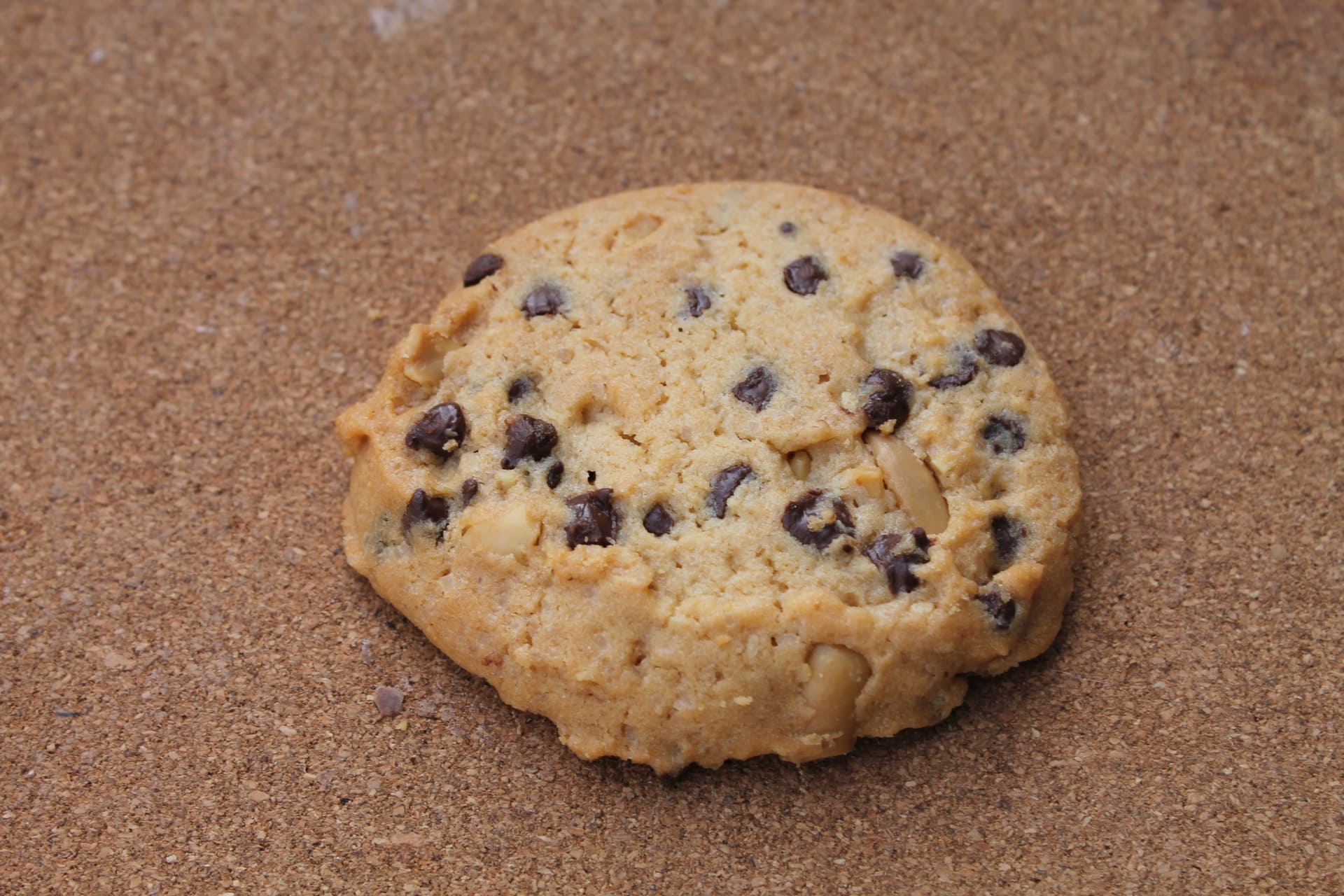 ALINE & OLIVIER – Cookies Pépites de chocolat et cacahuètes aspect