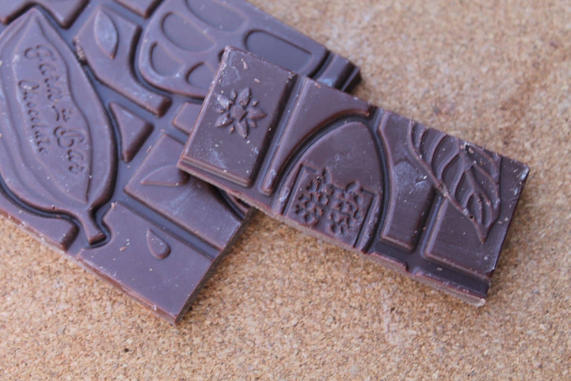 BINON CHOCOLATE – Dark Chocolate 85 % morceaux 