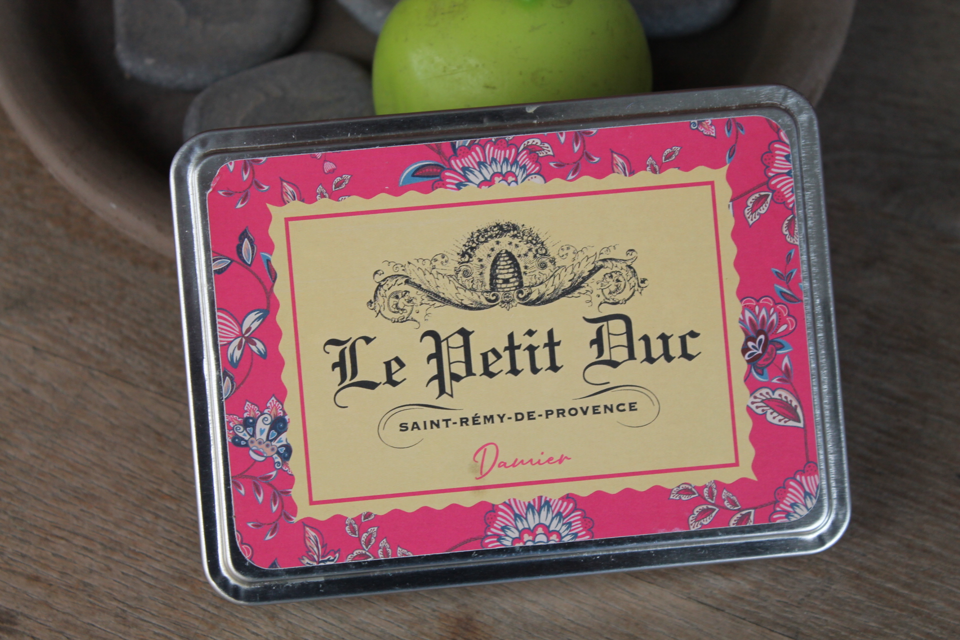 LE PETIT DUC - Damier calissons et pâtes de fruit 