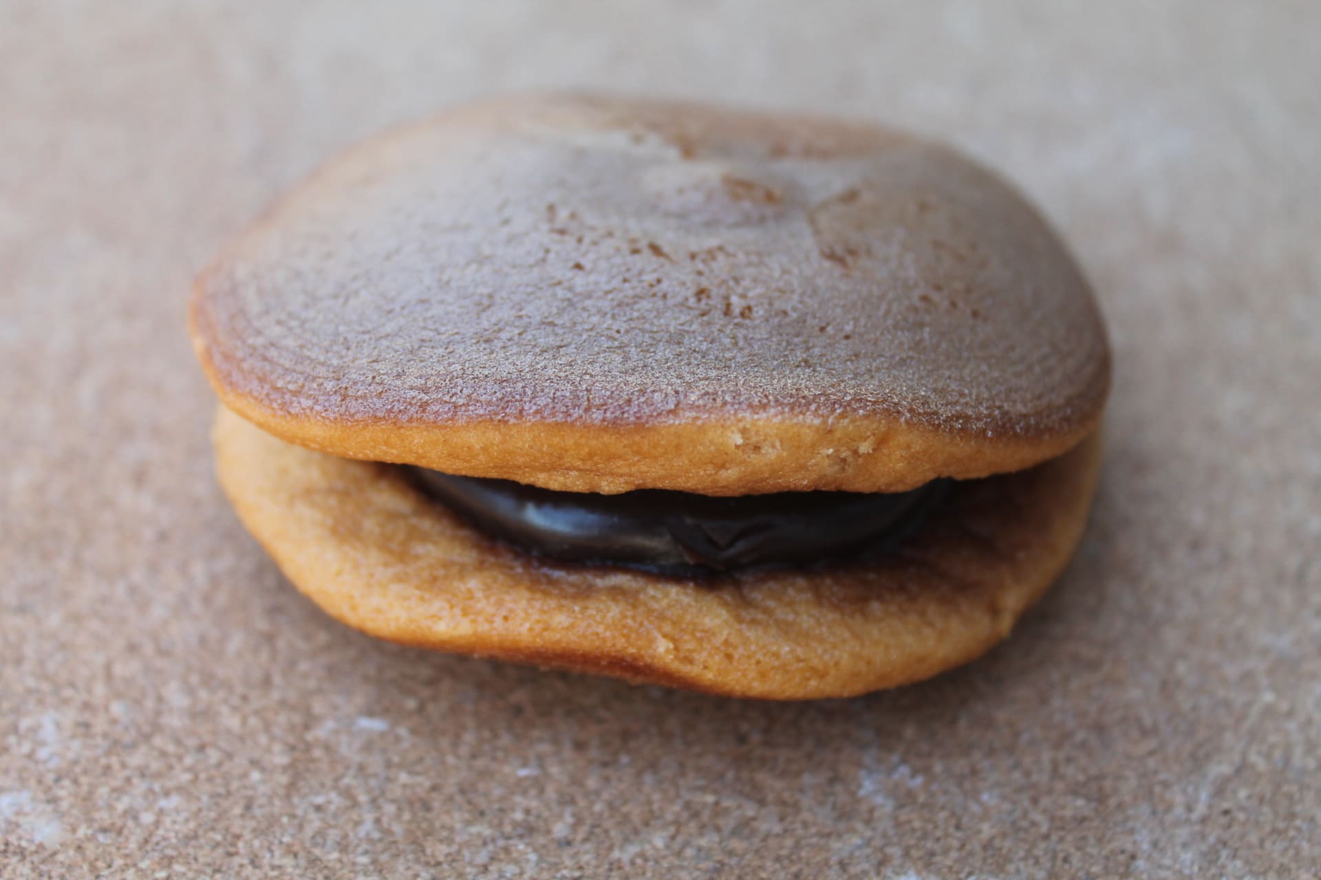 HIYOSHI  – DORAYAKIS au chocolat aspect 