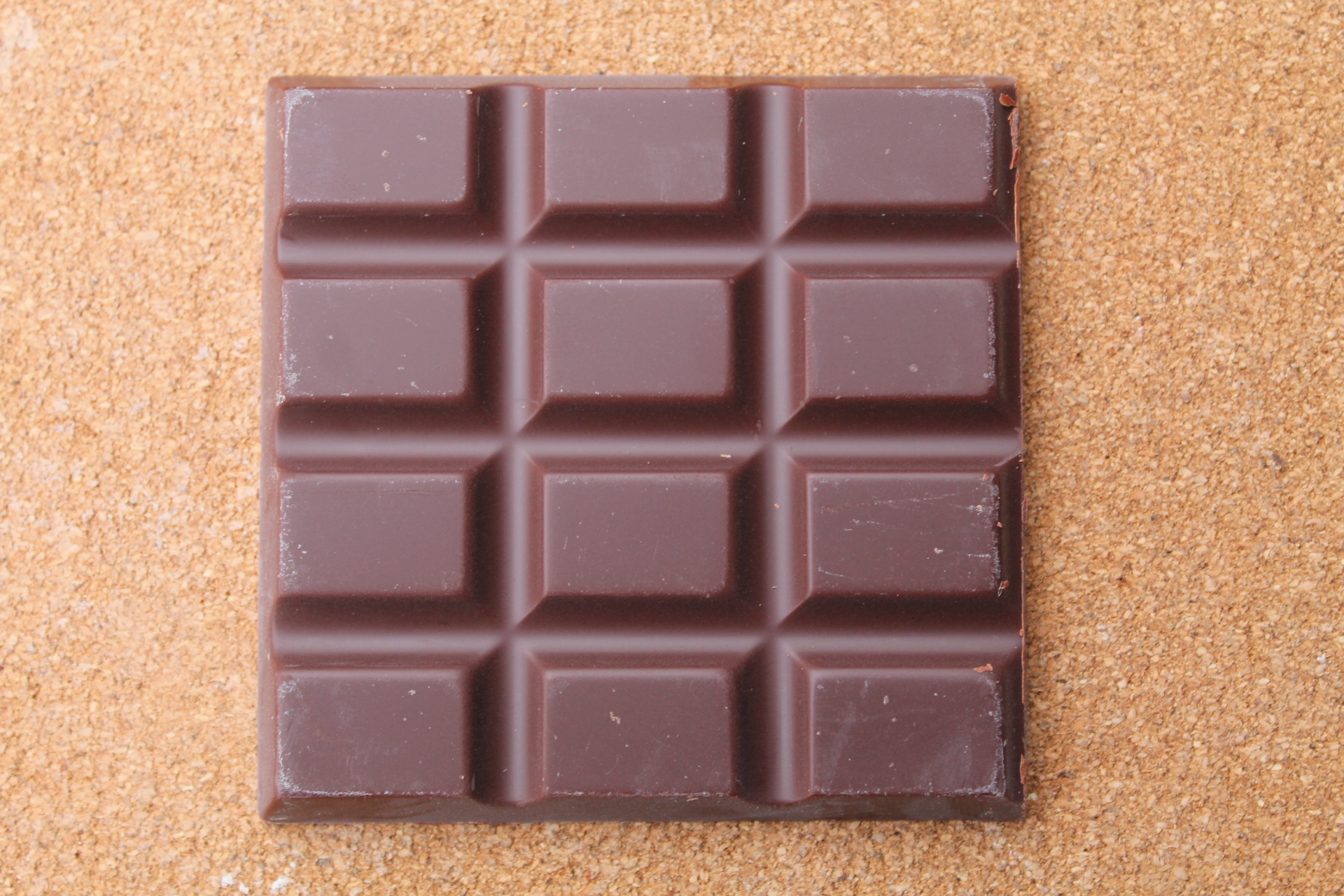 TIBITÓ CHOCOLATE® – Tablette 70 % origine ARAUCA aspect