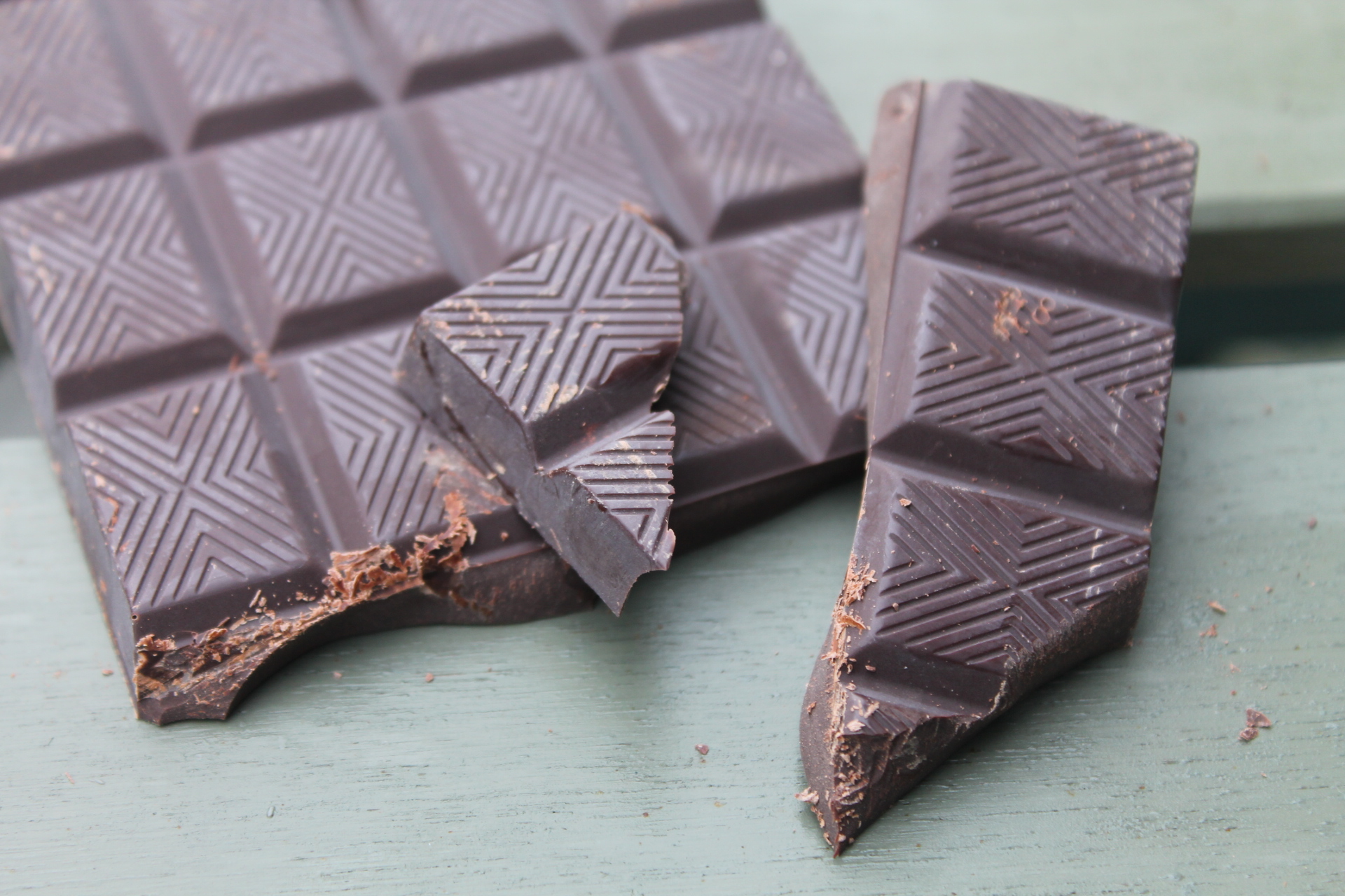 MOULIN DES MOINES – Noir 100% Pure Pâte de cacao morceaux