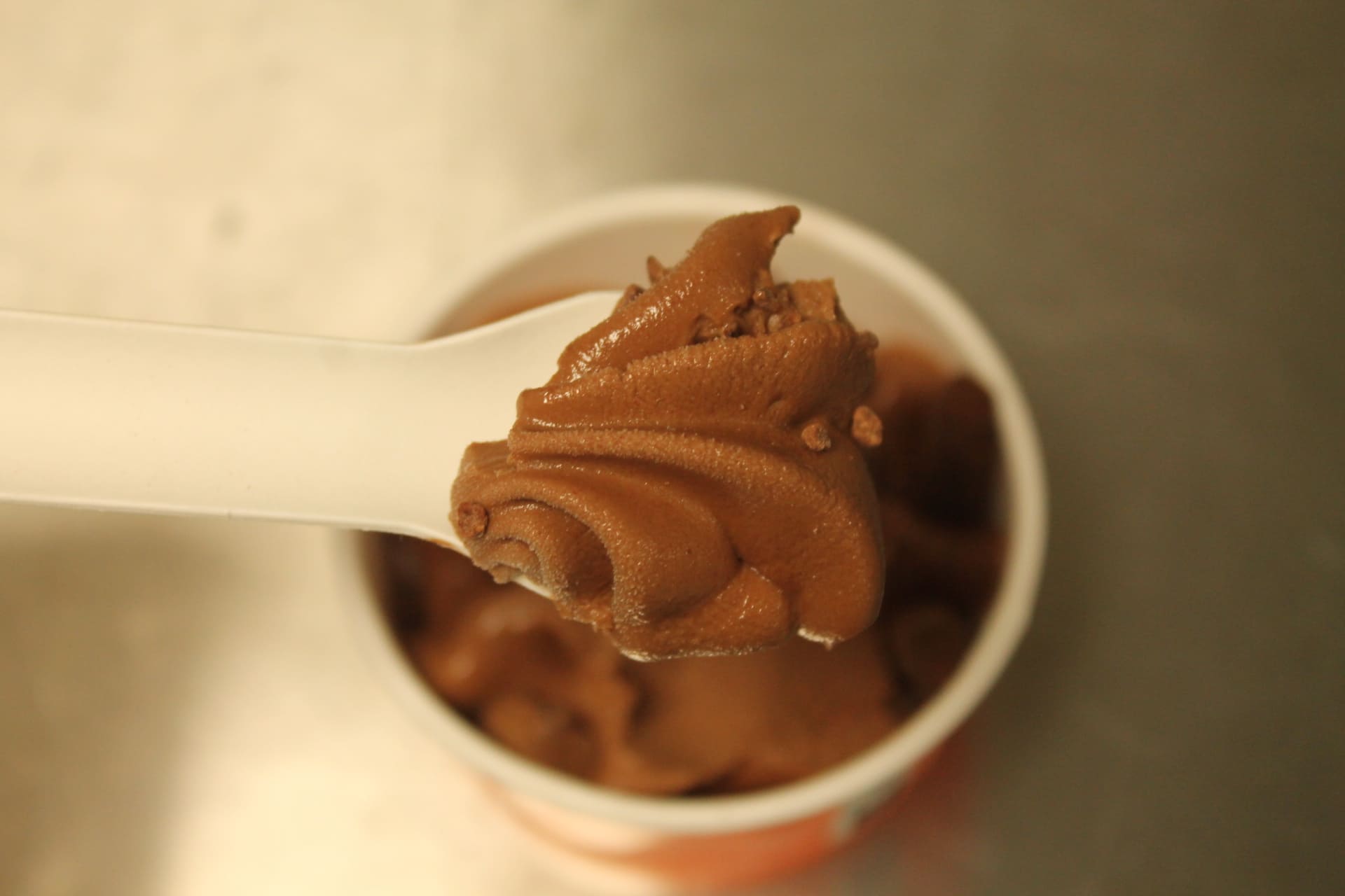 ALAIN DUCASSE - Glace chocolat AD Pérou texture 