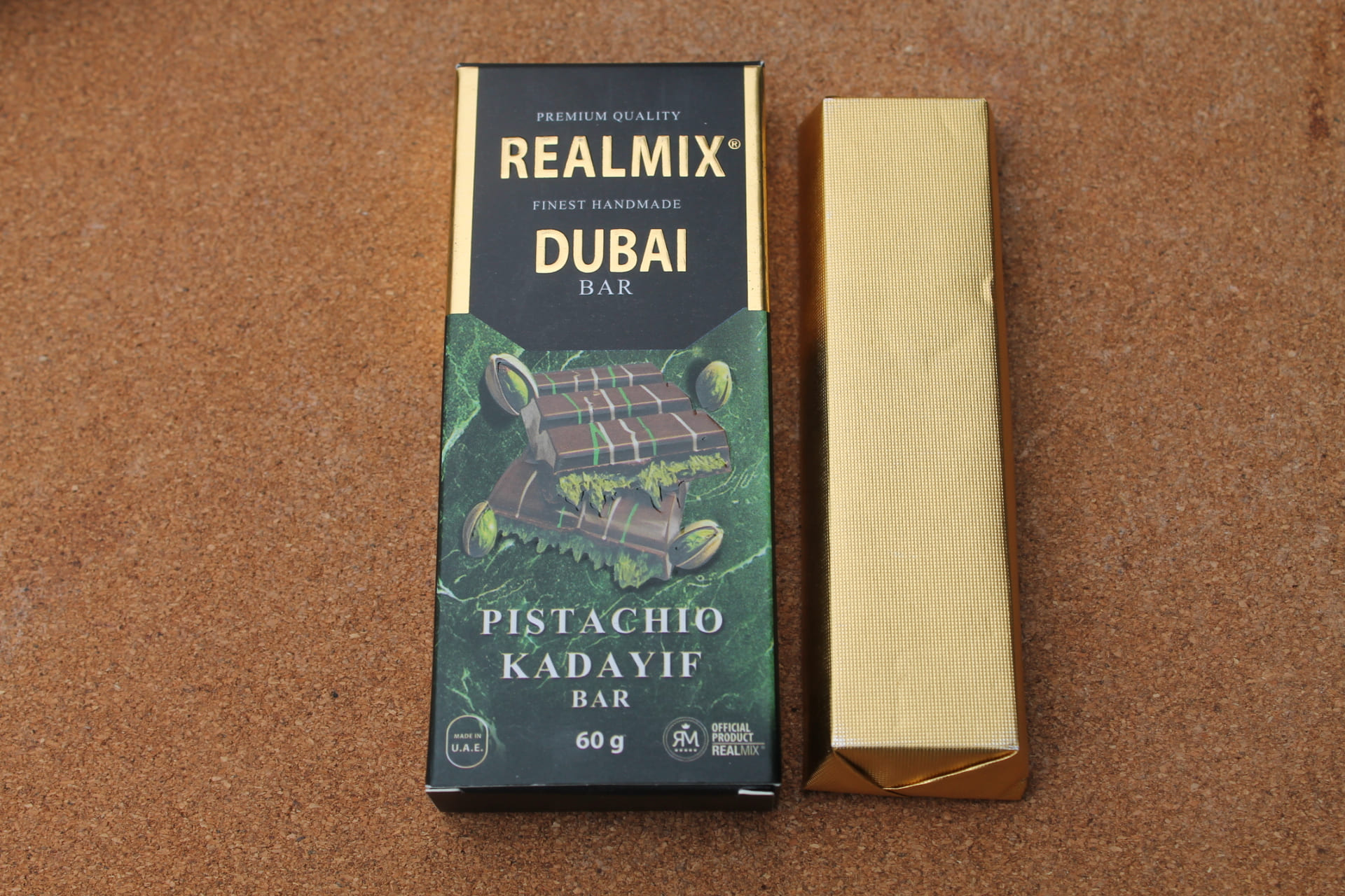 REALMIX® DUBAI BAR – Pistachio Kadayif Bar présentation