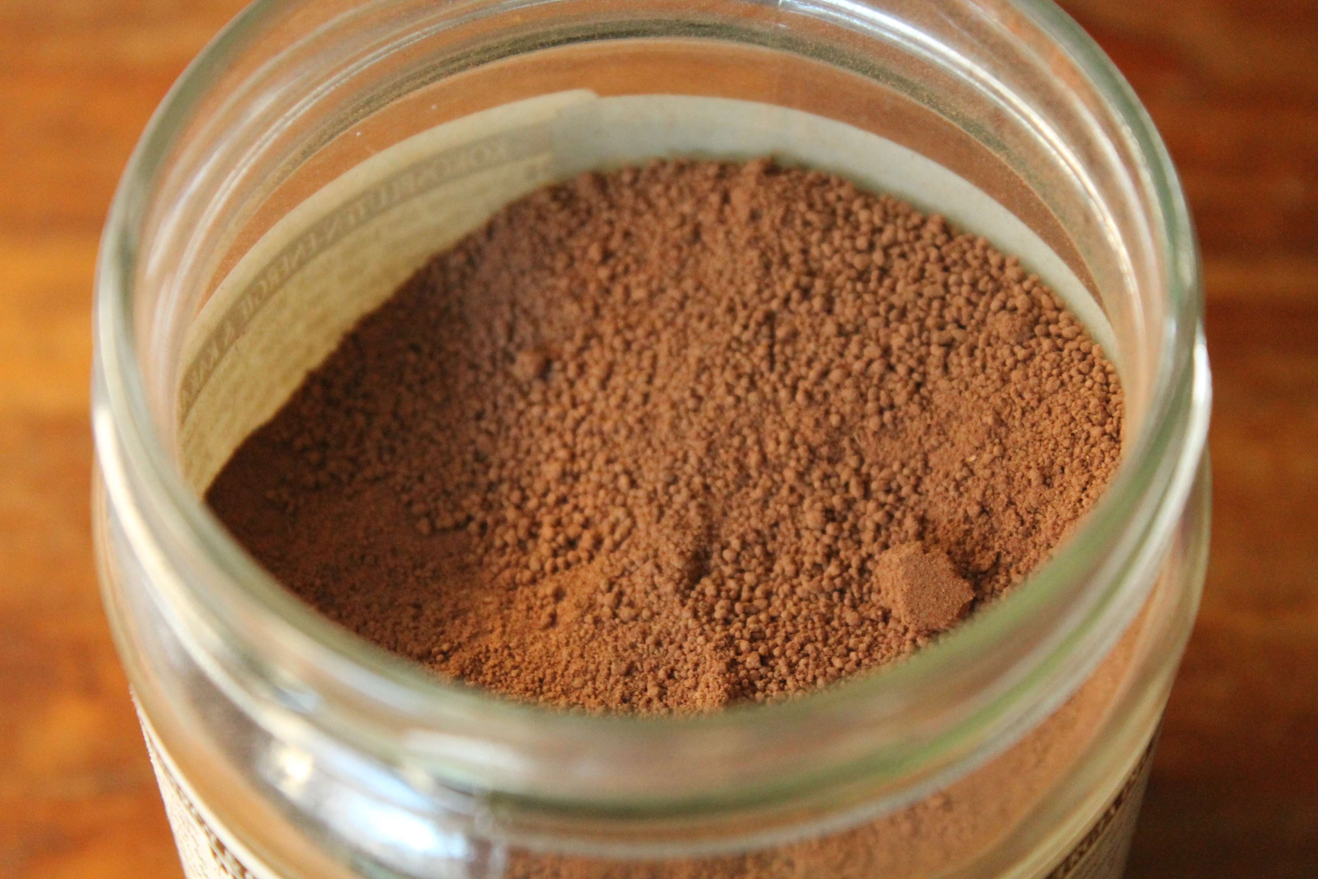 AMANPRANA GULA JAVA - Cacao Poudre (texture)