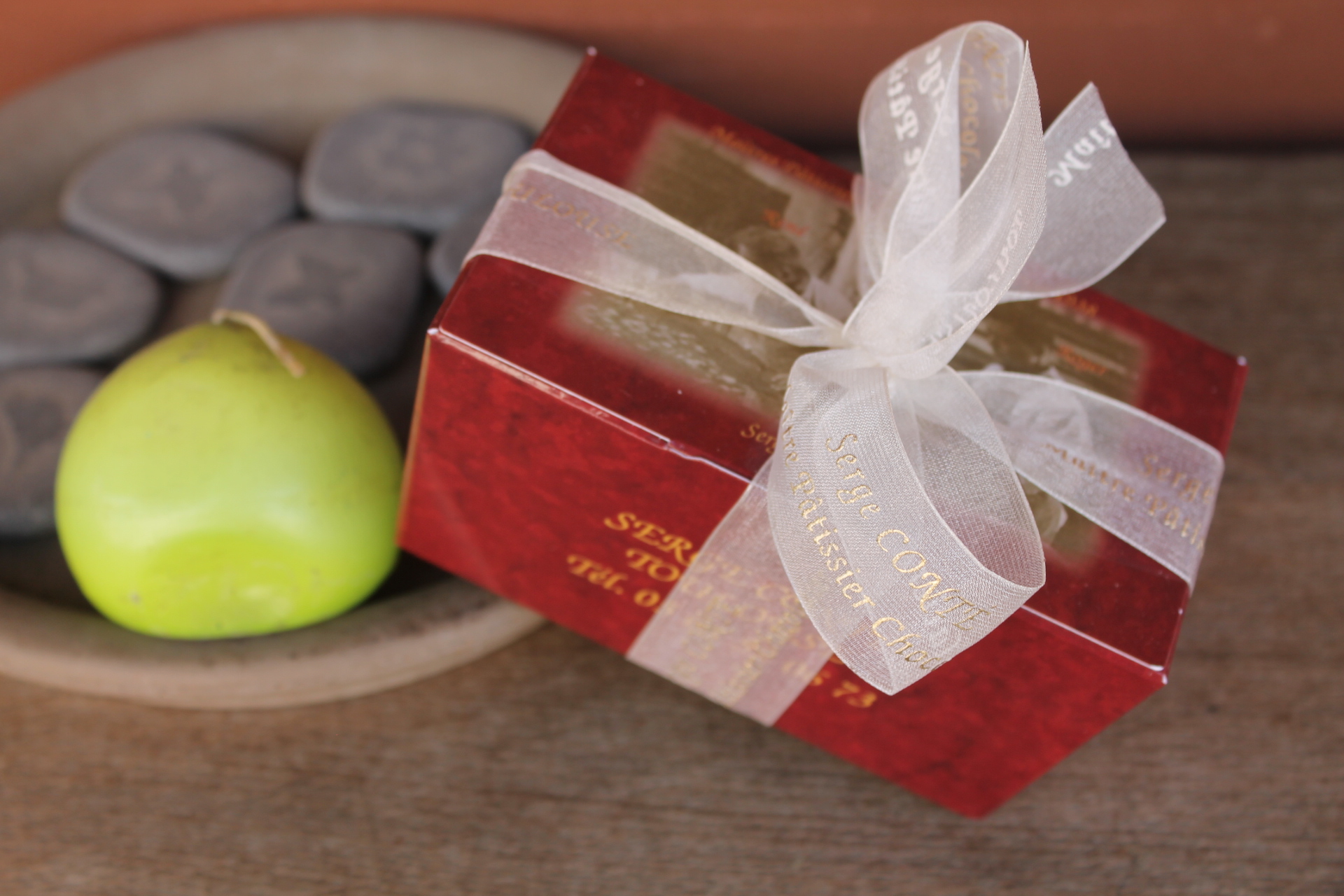 PATISSERIE CONTE - Ballotin de ganaches et de pralinés 