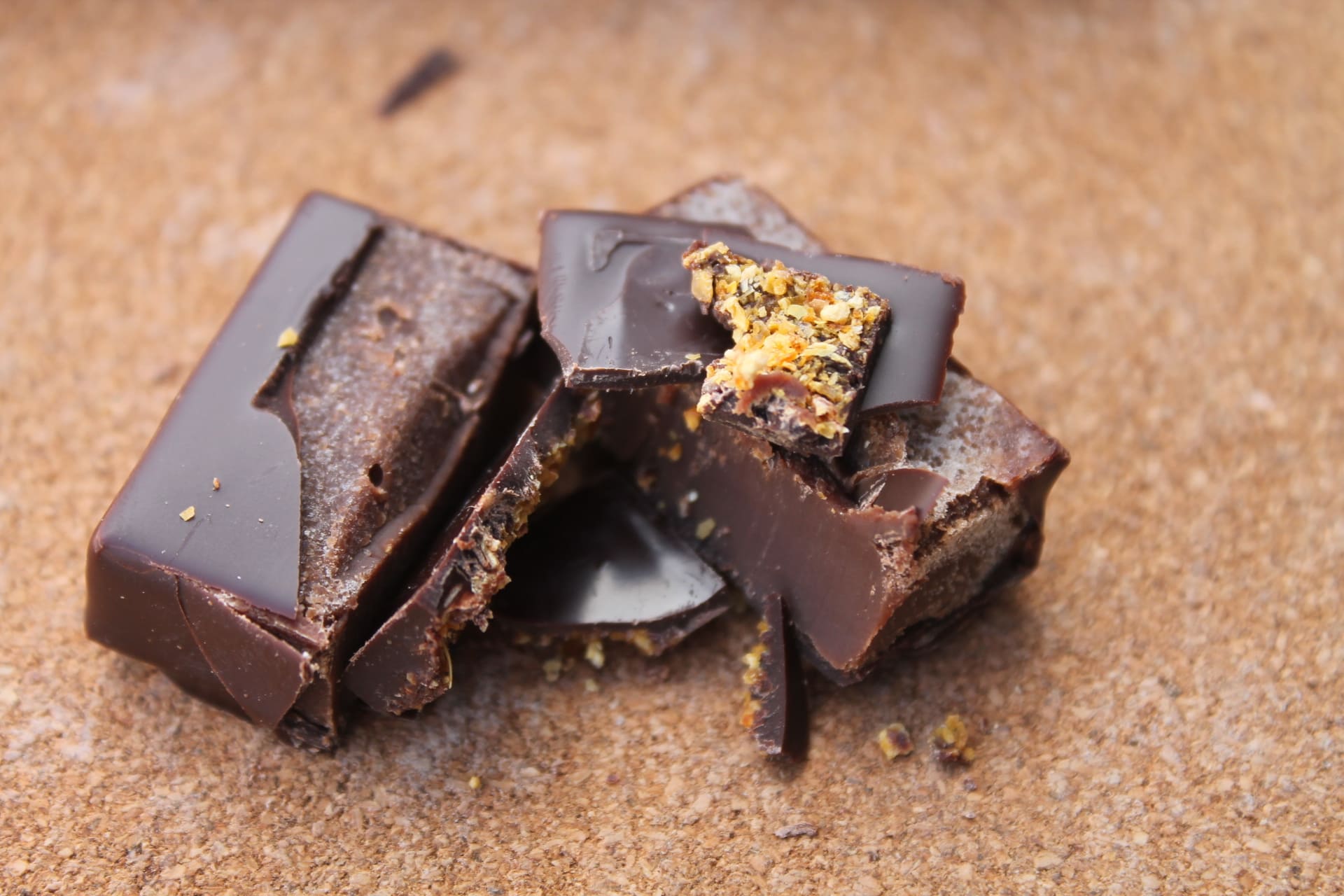 CARRE CHOCOLATS – Ecrin de Chocolat Fins  détail 