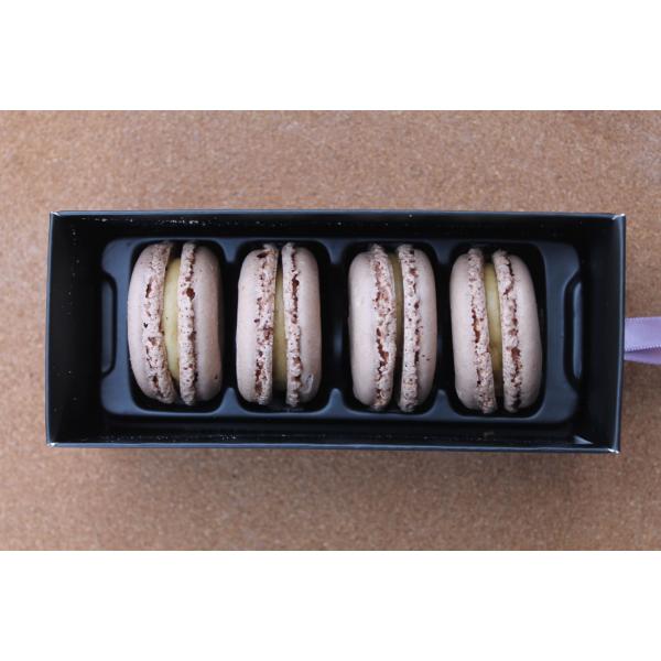 FRANCK DEVILLE – Coffret 4 macarons foie gras chocolat aspect