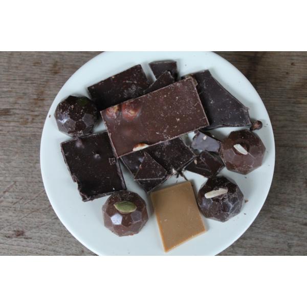 MYMA CHOCOLATS - Assortiment de pralinés et de craquants 