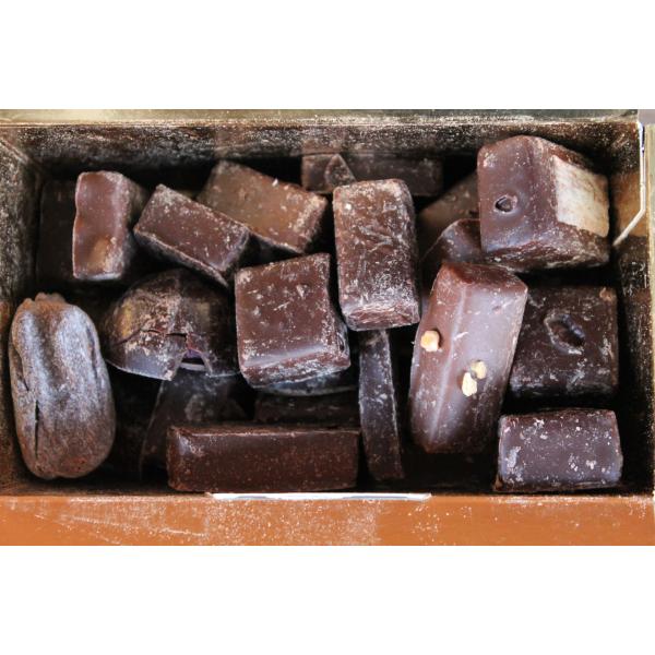 LA CHOCOLATAISE - Ballotin de chocolats 